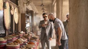 Zac Efron y Jessica Alba, protagonistas de la nueva serie de Turismo de Dubái - Gastronomía y Moda