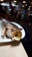 El descubrimiento del verano en Málaga: pescaito frito y espetos en La Más Fría - Gastronomía y Moda