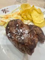 Restaurante Casa Antonio: donde se disfruta el tostón segoviano como mandan los cánones - Gastronomía y Moda