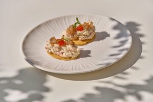 Barbillón Marbella estrena temporada y se consolida como uno de los grandes destinos gastronómicos frente al Mediterráneo - Gastronomía y Moda
