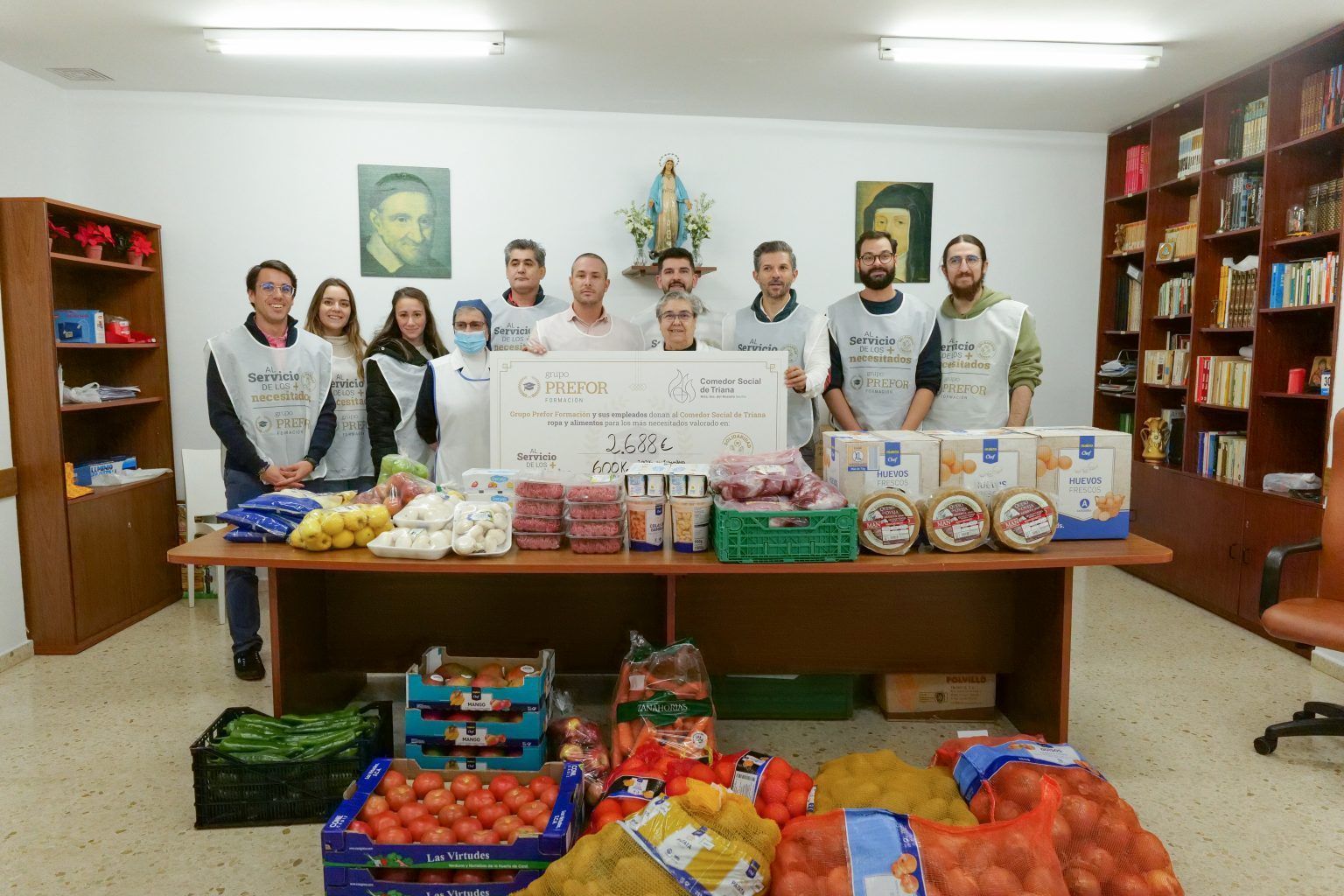 Grupo Prefor Formación dona al Comedor Social de Triana “Nuestra Señora del Rosario” dona alimentos por valor de 2.688€ - Gastronomía y Moda