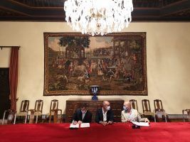 El Ayuntamiento de Sevilla y LANDALUZ acuerdan impulsar la gastronomía en la oferta turística - Gastronomía y Moda