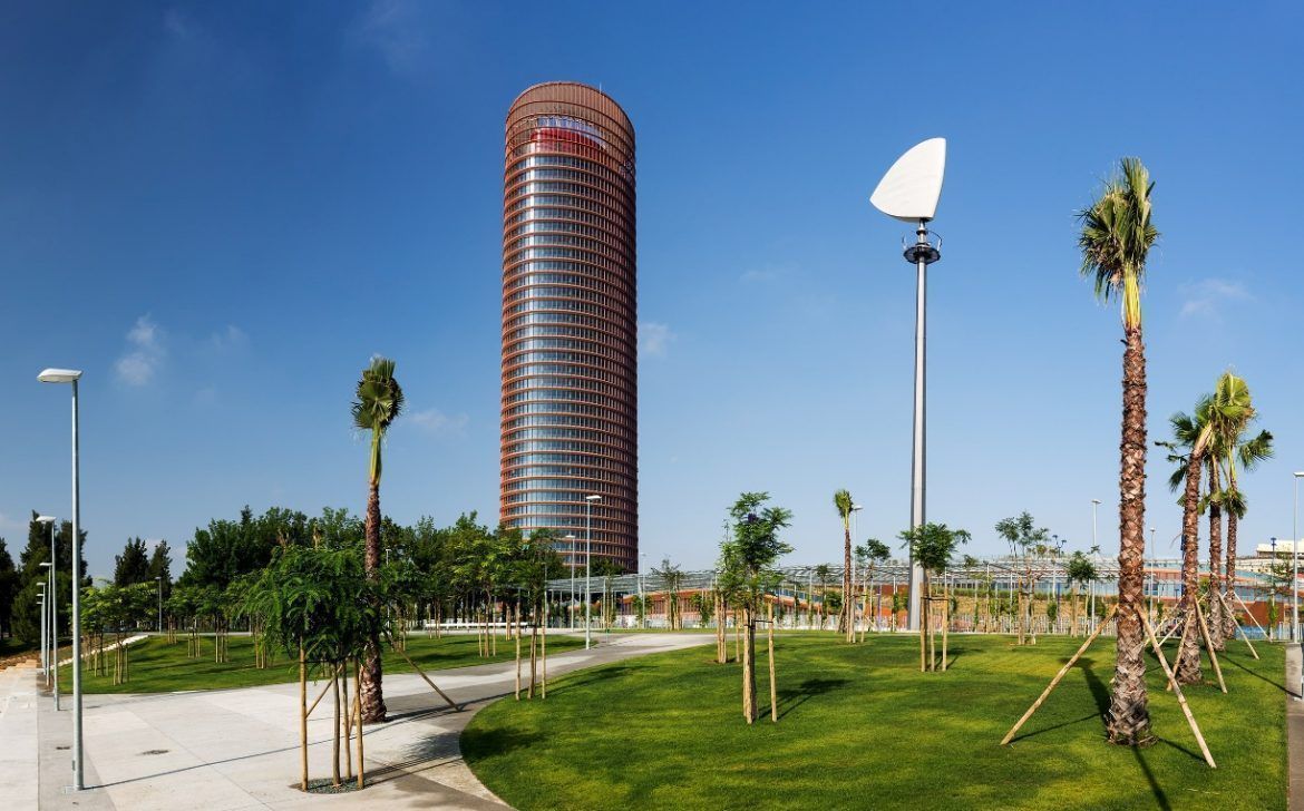 El Centro Comercial TORRE SEVILLA estrena un servicio de picnic para acompañar a sus clientes en su ocio familiar al aire libre El Centro Comercial TORRE SEVILLA estrena un servicio de picnic para acompañar a sus clientes en su ocio familiar al aire libre