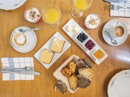 El brunch que conquista los corazones de los transeúntes del madrileño Barrio de Las Letras - Gastronomía y Moda