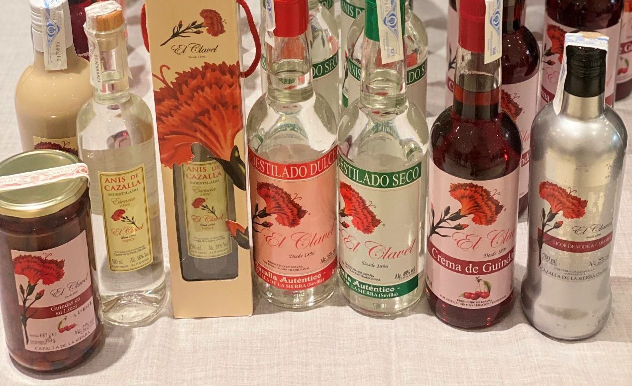 El Clavel, Aguardientes y licores desde 1896 - Festival Food Bikes - Gastronomía y Moda