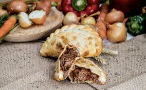 Entrevista a Marcelo Settimo: “La empanada debe comerse caliente sin modificar la masa, poco quemada por fuera y nada gomosa” - Gastronomía y Moda