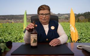 Cerveza con grelos, el último desafío de Estrella Galicia - Gastronomía y Moda