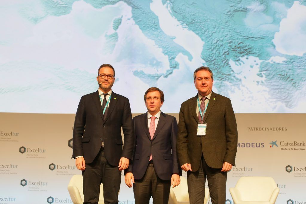 El ayuntamiento de Sevilla propone al empresariado local mayor implicación en la estrategia turística