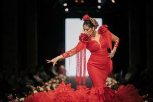Casa Márquez acompaña el cierre de la Pasarela Flamenca Jerez 2026, reflejo del gran momento de la moda flamenca - Gastronomía y Moda