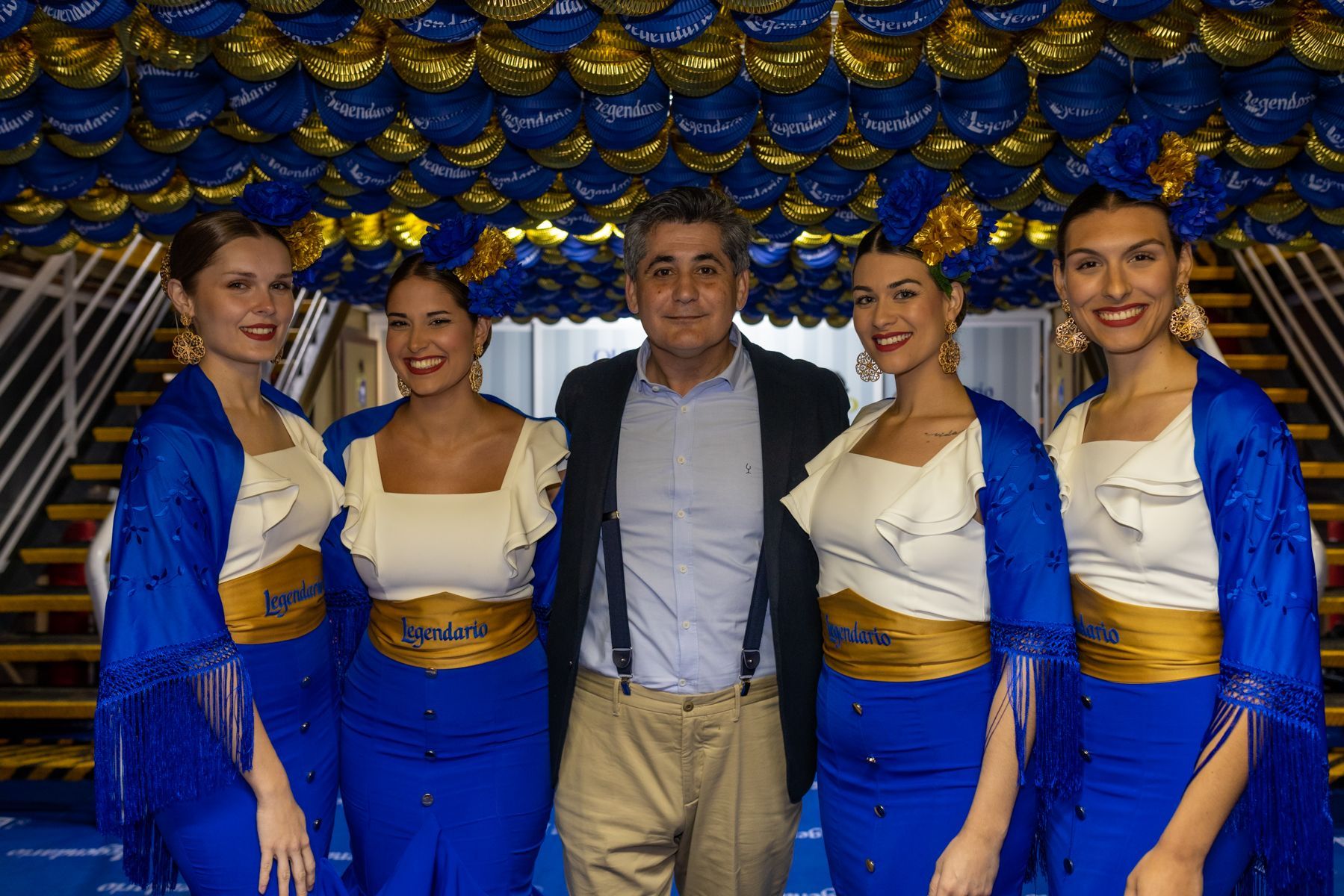El barco de Ron Legendario regresa a la Feria de Abril de Sevilla 2025 - Gastronomía y Moda