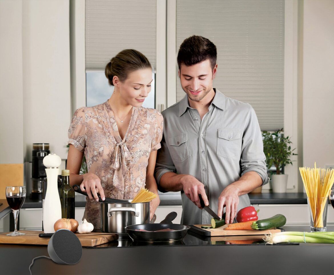 Nueve de cada diez españoles cocina en casa y lo hace principalmente por salud y disfrute Nueve de cada diez españoles cocina en casa y lo hace principalmente por salud y disfrute - Gastronomía y Moda