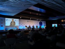 El alcalde de Sevilla defiende en Madrid el modelo de colaboración público privada y entre administraciones del Plan8 de reactivación turística - Gastronomía y Moda