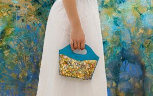 Ron Mills y OEOE Handbags, bolsos exlusivos pintados y diseñados con mucho arte - Gastronomía y Moda