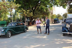 Comienza en Sevilla el rodaje de la nueva temporada de ‘The Crown’ - Gastronomía y Moda