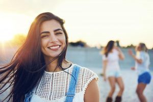 Cabello quebradizo en primavera: Así debemos lavarlo y peinarlo - Gastronomía y Moda