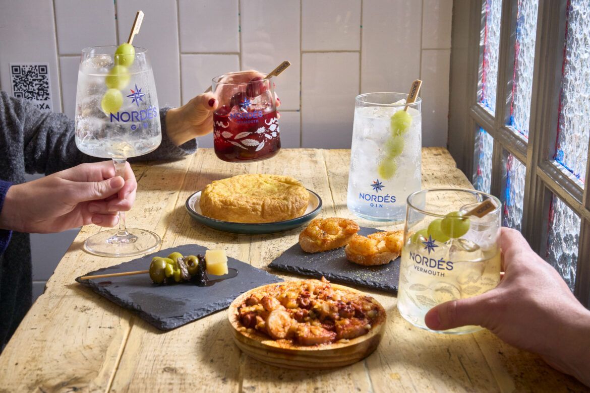 Nordés celebra el tapeo gallego con Fuera de Carta junto a Maruxa Barra Atlántica Nordés celebra el tapeo gallego con Fuera de Carta junto a Maruxa Barra Atlántica - Gastronomía y Moda