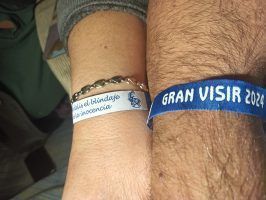 Éxito de la campaña con las pulseras del Gran Visir de la Cabalgata de Sevilla 2024 - Gastronomía y Moda