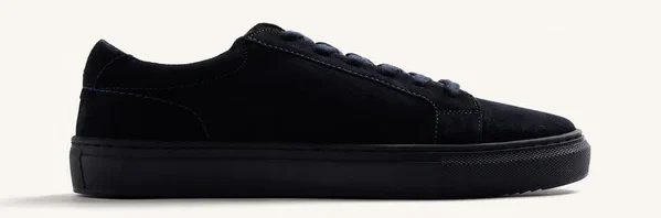 Mario Casas confirma las zapatillas de Gioseppo que arrasan esta temporada y que ya son tendencia entre los amantes del estilo casual premium - Gastronomía y Moda
