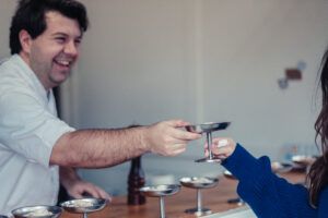 Gastrogarden Fest 2026 regresa a Sevilla: tapas de autor, showcookings, catas y planes gastronómicos frente al Guadalquivir - Gastronomía y Moda