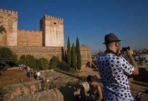 #QuédateenEspaña y redescubre Granada desde el Alhambra Palace - Gastronomía y Moda