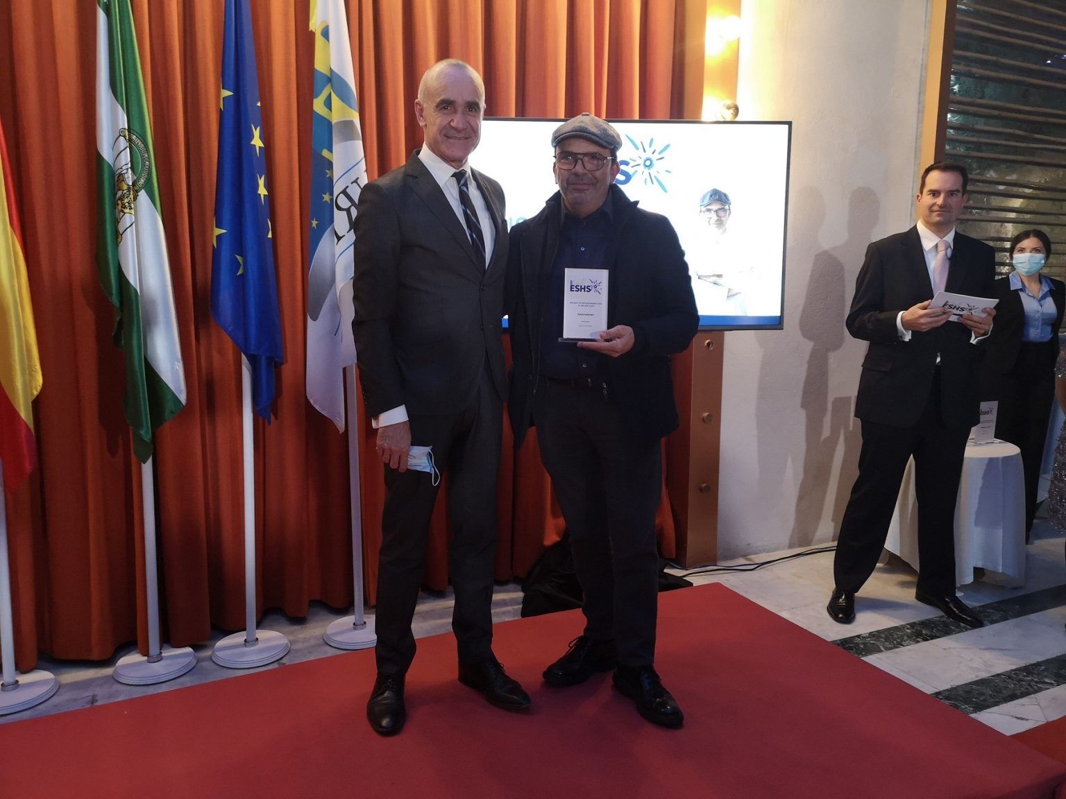 El alcalde de Sevilla respalda a la Escuela Superior de Hostelería en la III Gala de sus premios anuales - Gastronomía y Moda