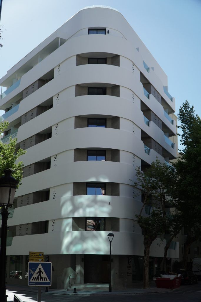 Hotel Lima en Marbella reabre sus puertas, pasando de 2 a 4 estrellas - Gastronomía y Moda