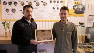 Crudo Bowl, la cadena de restaurantes de comida saludable, celebra su 3º Aniversario y nos invita a replantar nuestro futuro junto a Bosquia - Gastronomía y Moda