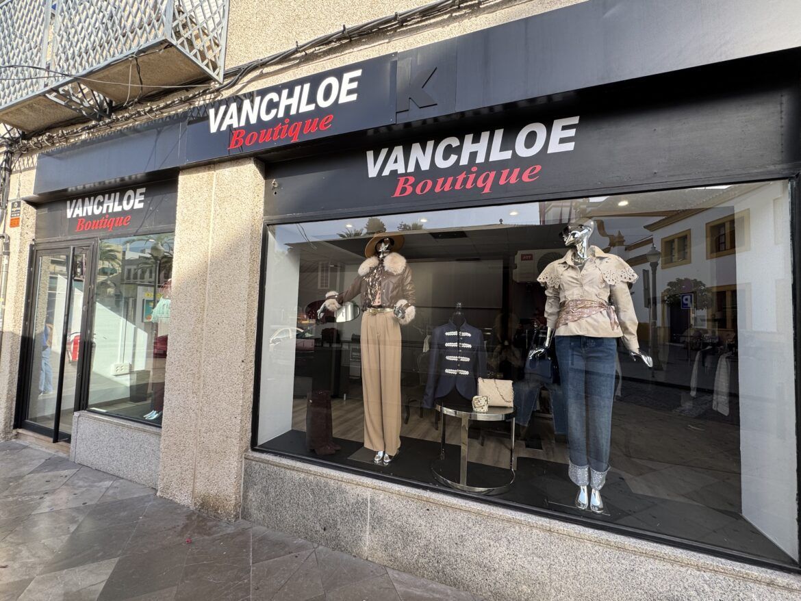 La importancia de mostrar bien las redes sociales en una tienda de moda - Gastronomía y Moda