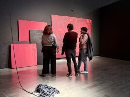 Javier Garcerá presenta en CentroCentro una instalación pictórica entre luz, espacio y percepción - Gastronomía y Moda