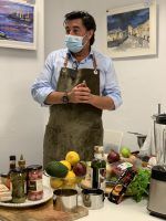 'Sevilla se sienta a la mesa' congrega a más de 400 personas en su primera edición - Gastronomía y Moda