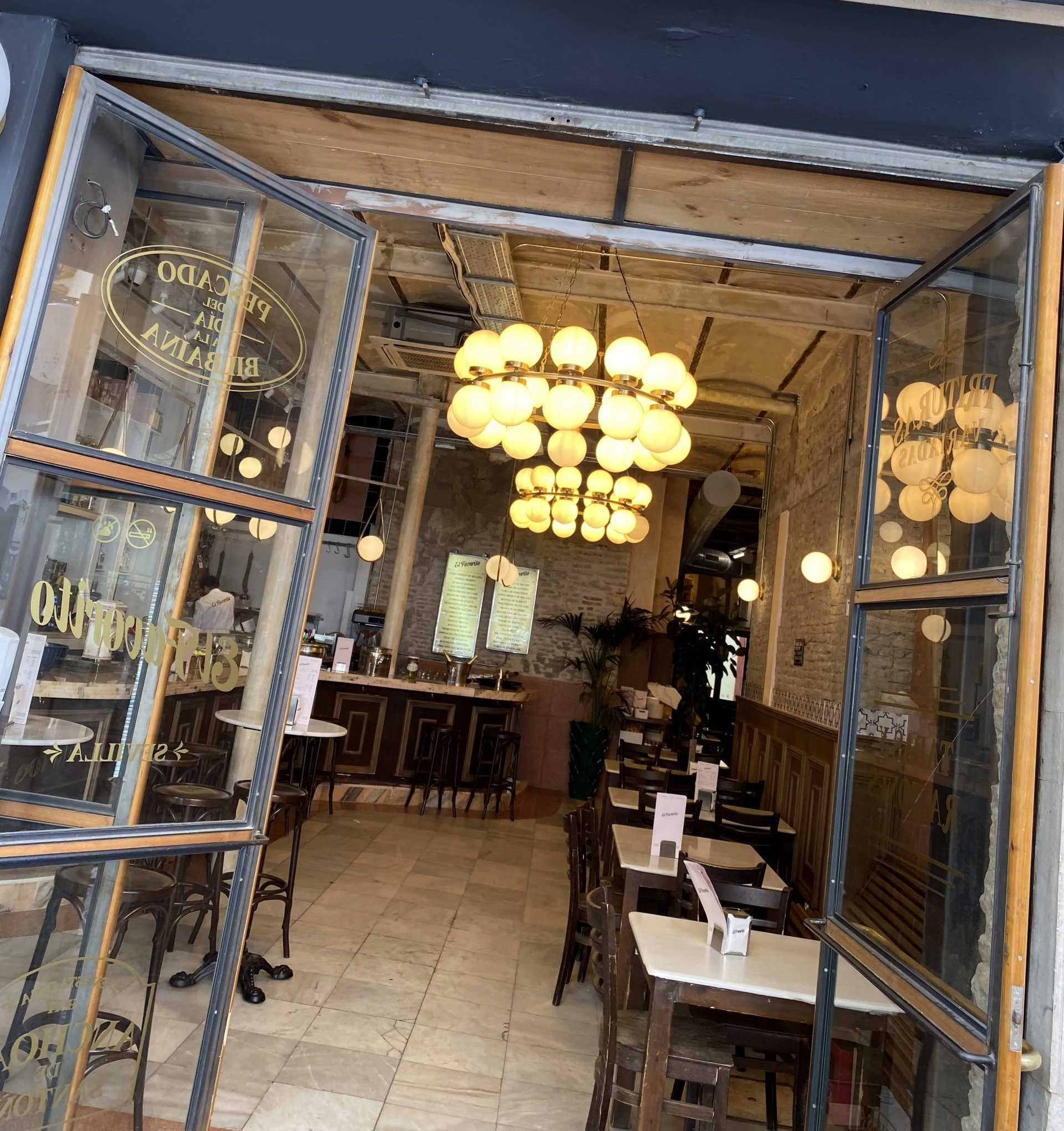 El Favorito, la nueva taberna tradicional en pleno centro de Sevilla - Gastronomía y Moda