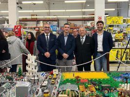¿Sabes que en Andalucía puedes encontrar esta Navidad un belén construido con más de 500.000 piezas de Lego? - Gastronomía y Moda