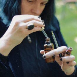 Teresa Pizarro, empoderamiento femenino desde la aromaterapia y la psico-alquimia - Gastronomía y Moda