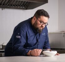 Mare Espacio Gastronómico, con los afectados por la DANA - Gastronomía y Moda