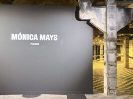 Mónica Mays interviene Matadero Madrid con Pulgar, una escultura expandida sobre memoria y materia - Gastronomía y Moda