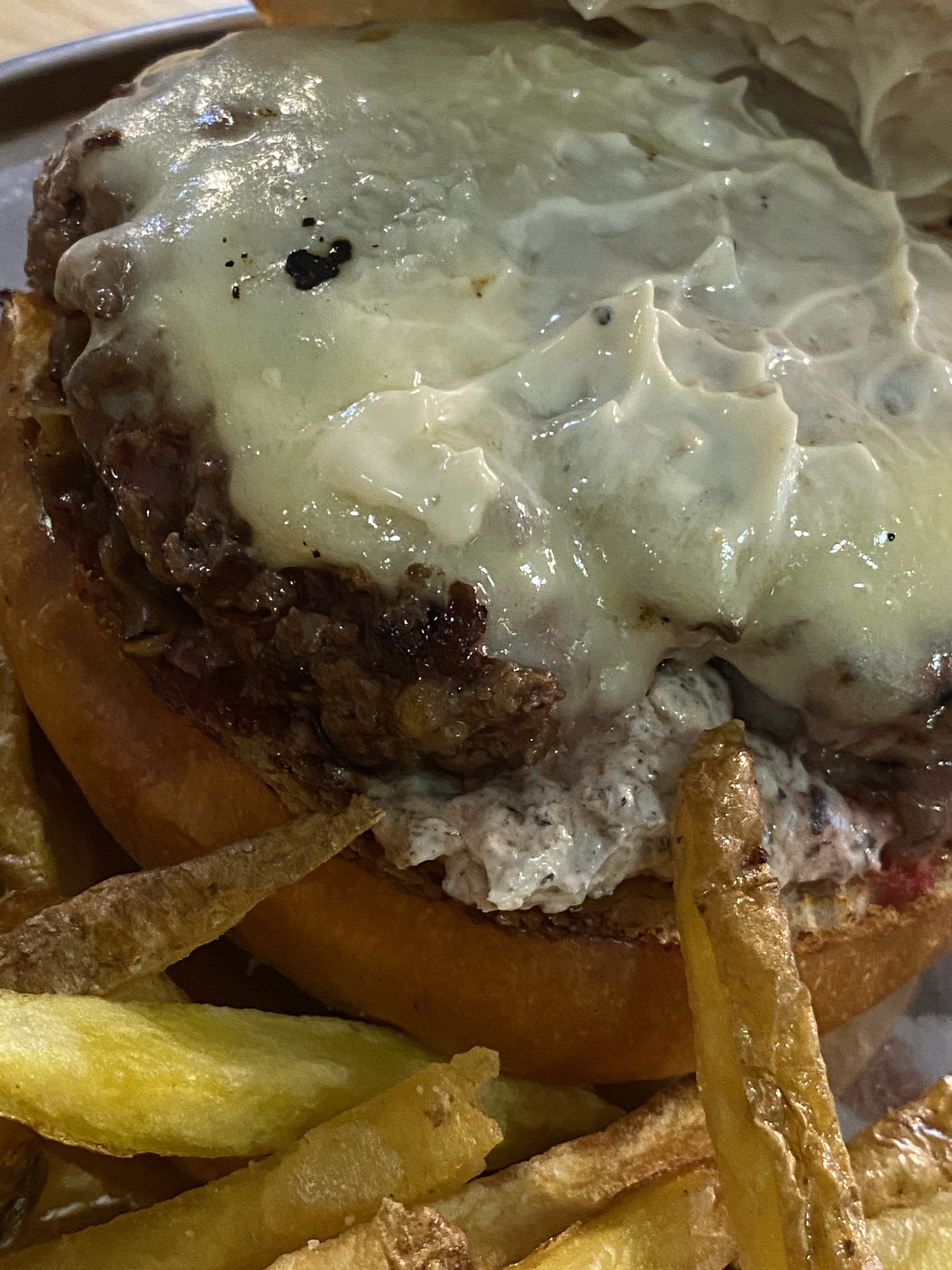 Las espectaculares hamburguesas de Boca Grande llegan a Sevilla - Gastronomía y Moda