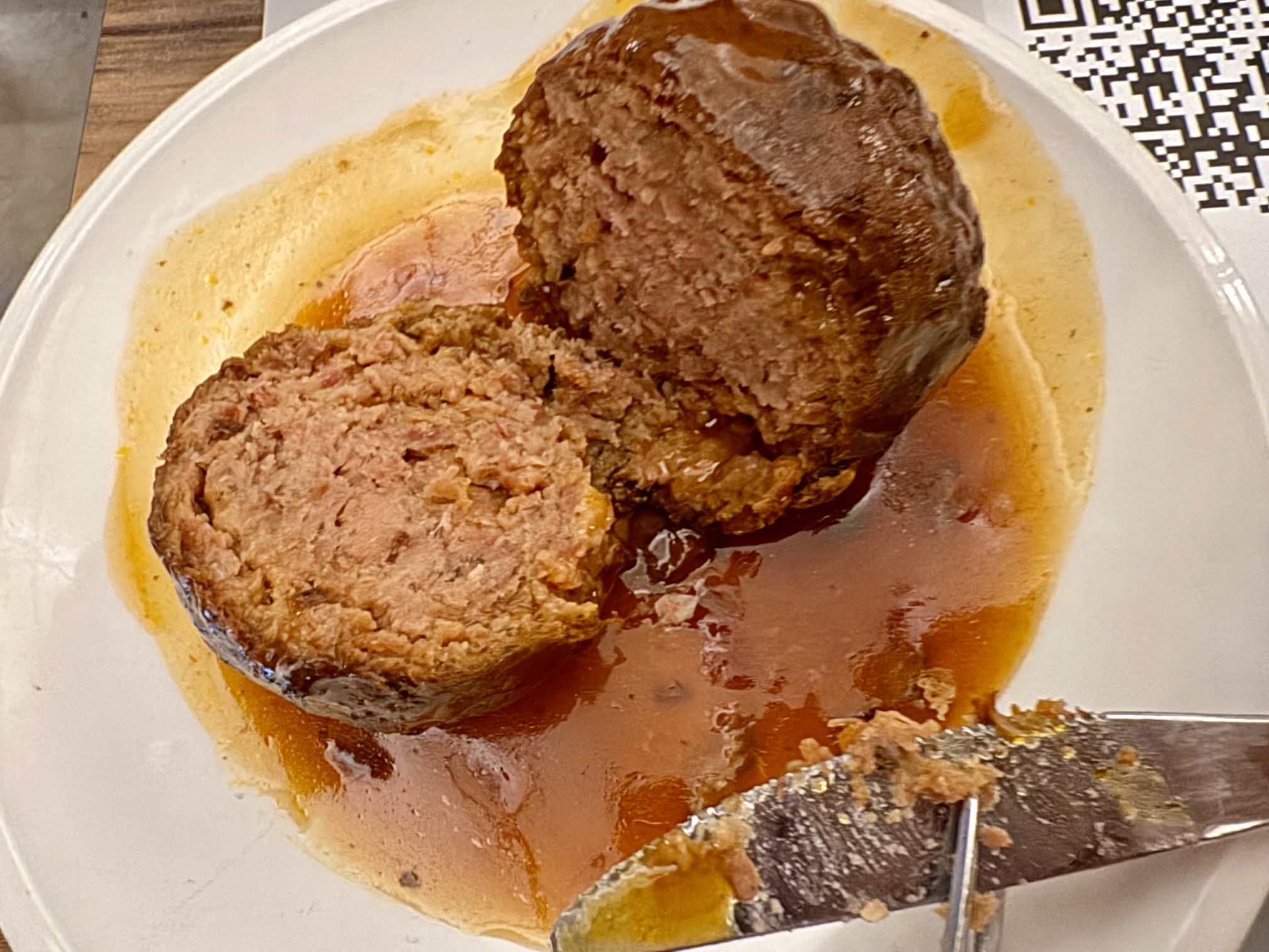Los Manueles, una parada imprescindible para disfrutar de las tapas tradicionales de Granada - Gastronomía y Moda