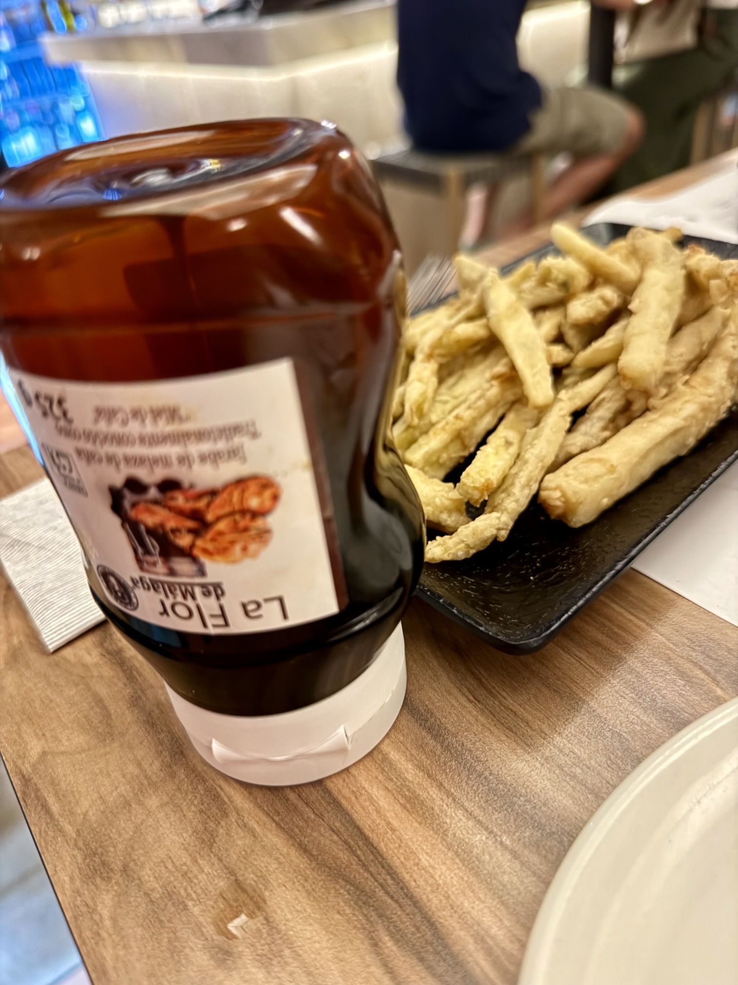 Los Manueles, una parada imprescindible para disfrutar de las tapas tradicionales de Granada - Gastronomía y Moda