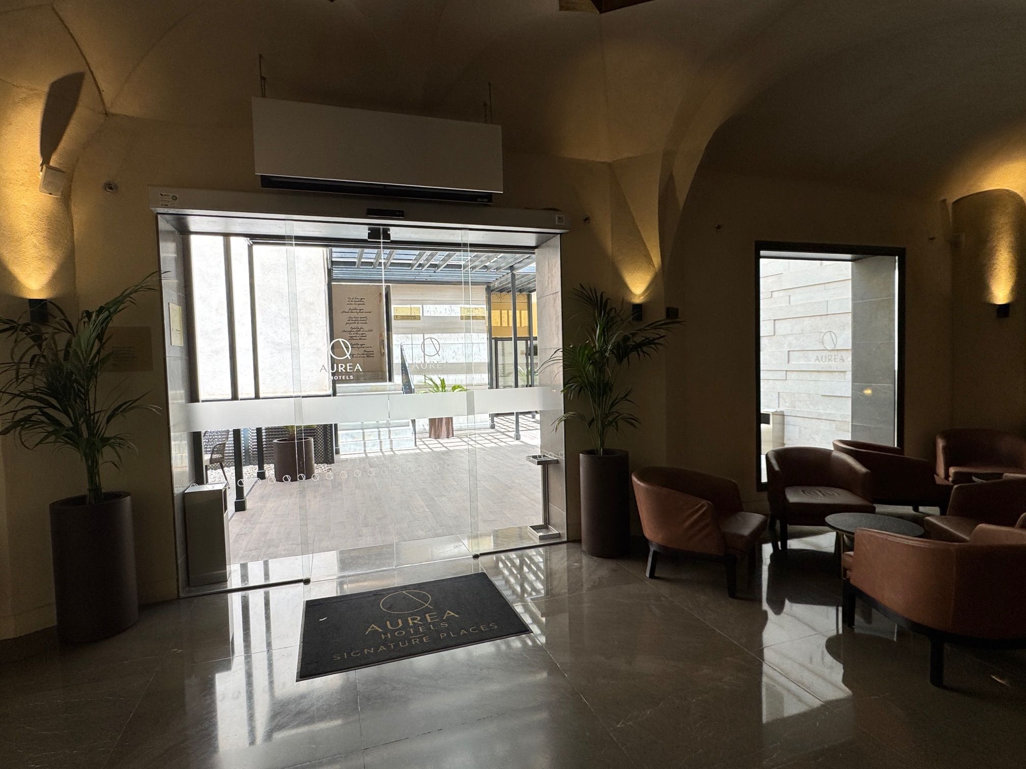 Hotel Áurea Catedral, el vecino de la Puerta del Perdón de la Catedral de Granada - Gastronomía y Moda