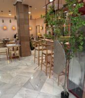 La Motola abre sus 'gastronómicas' puertas en Sevilla - Gastronomía y Moda