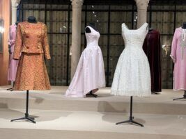 Cayetana, la más sevillana de las grandes:  su exposición en el Palacio de las Dueñas - Gastronomía y Moda