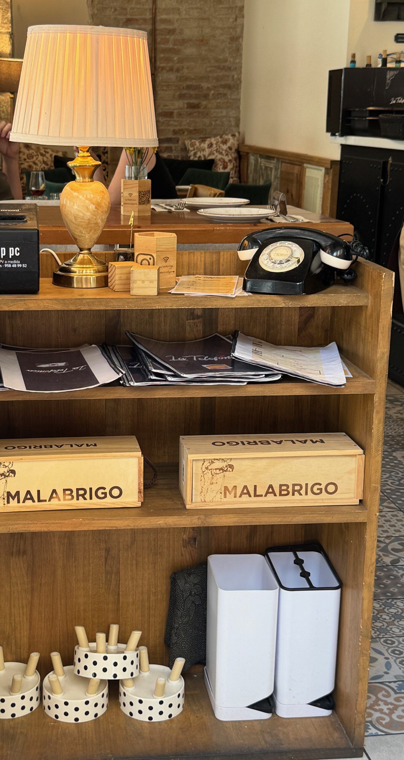 La Telefónica, el restaurante en Granada donde encontrarás una espectacular - Gastronomía y Moda