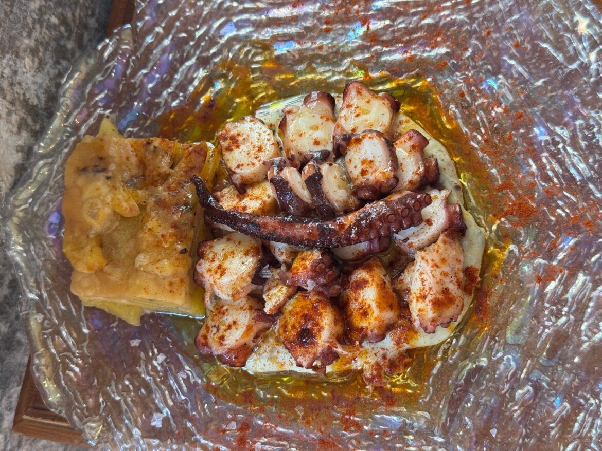 La Telefónica, el restaurante en Granada donde encontrarás una espectacular cobertura gastronómica La Telefónica, el restaurante en Granada donde encontrarás una espectacular - Gastronomía y Moda