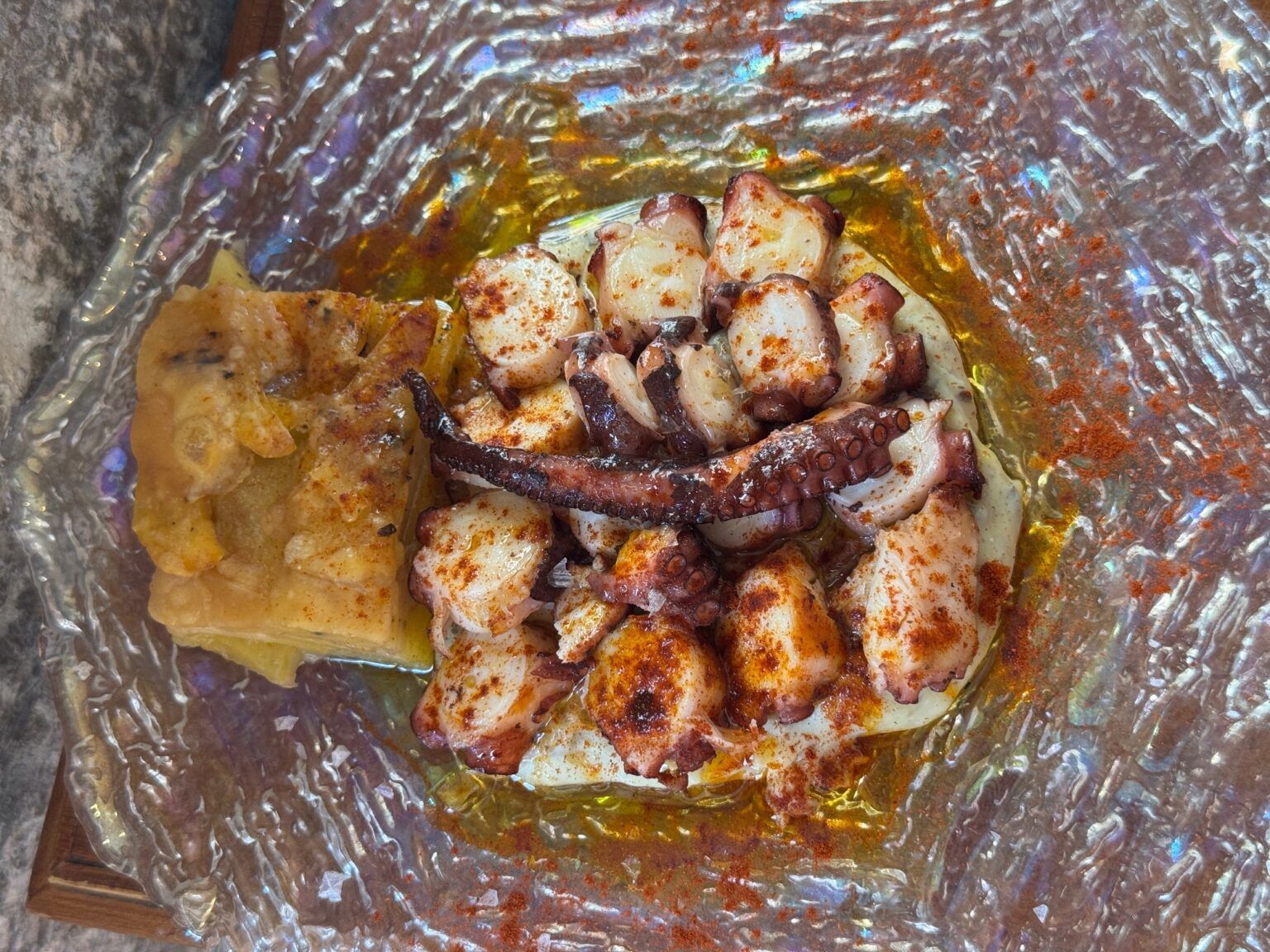La Telefónica, el restaurante en Granada donde encontrarás una espectacular - Gastronomía y Moda
