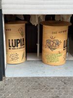 Lupia, la cerveza de cosecha propia llega una de las 'millas de oro' gastronómicas de Sevilla - Gastronomía y Moda