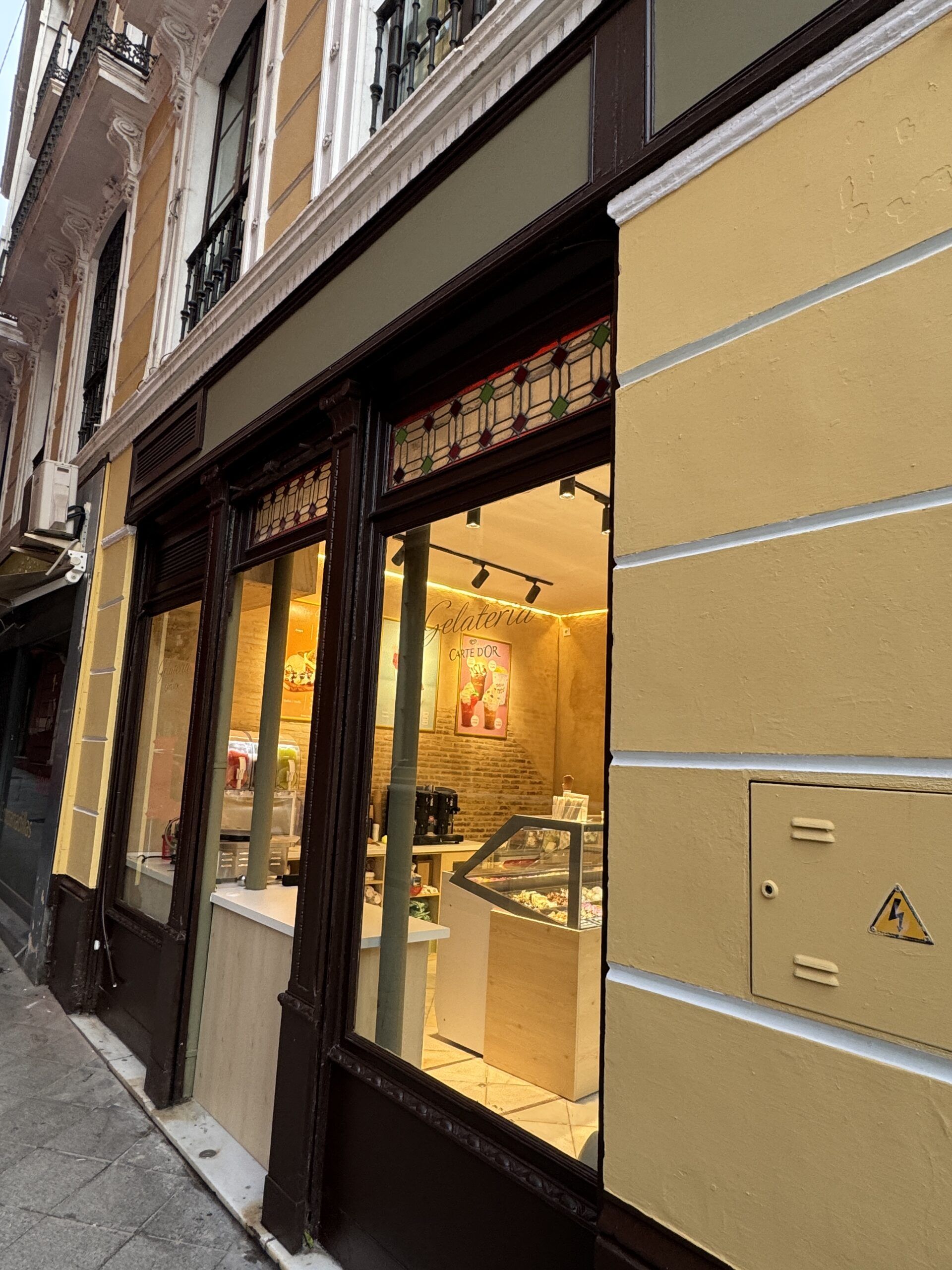 Carte D'Or abre sus puertas en la Plaza de San Francisco - Gastronomía y Moda