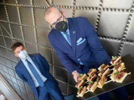 El restaurante 'El Duende' en el Eurostars Torre Sevilla 5* estrena nueva carta con sabor internacional - Gastronomía y Moda
