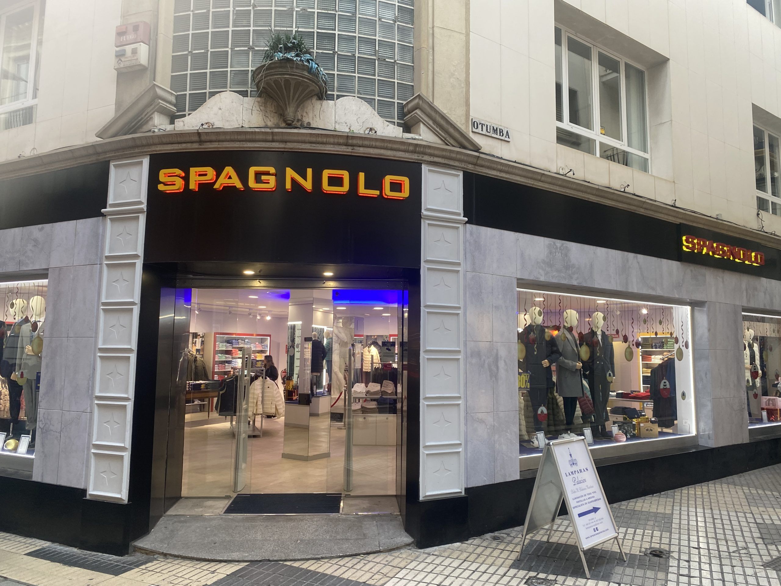 Spagnolo desembarca con un nueva tienda en el centro de Sevilla - Gastronomía y Moda