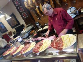Casa Pedro, parada culinaria obligatoria en Puente Genil - Gastronomía y Moda