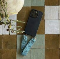 Bluelow nos propone el accesorio que todas las invitadas elegantes llevarán este verano - Gastronomía y Moda